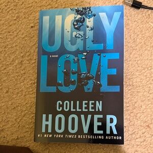 Ugly Love by Colleen Hoover Book